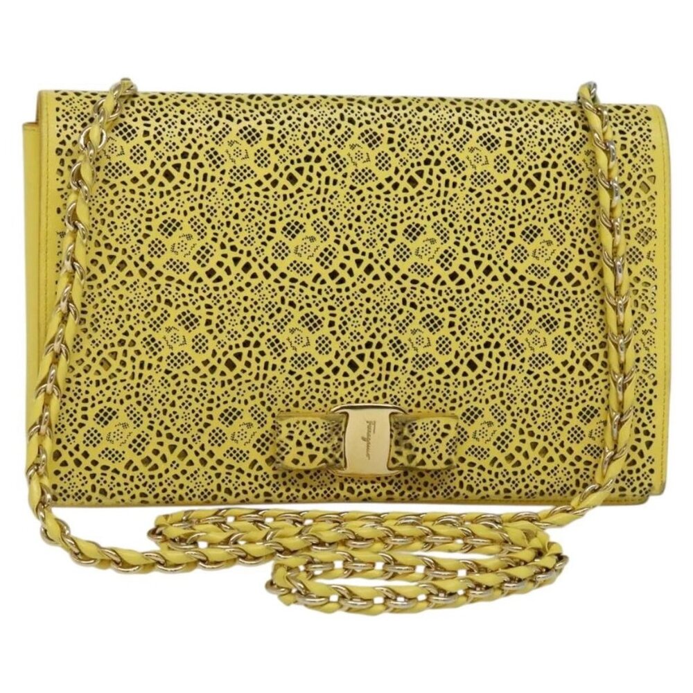 Salvatore Ferragamo Vala Chain Shoulder Bag Leather Yellow Silver Auth 137170